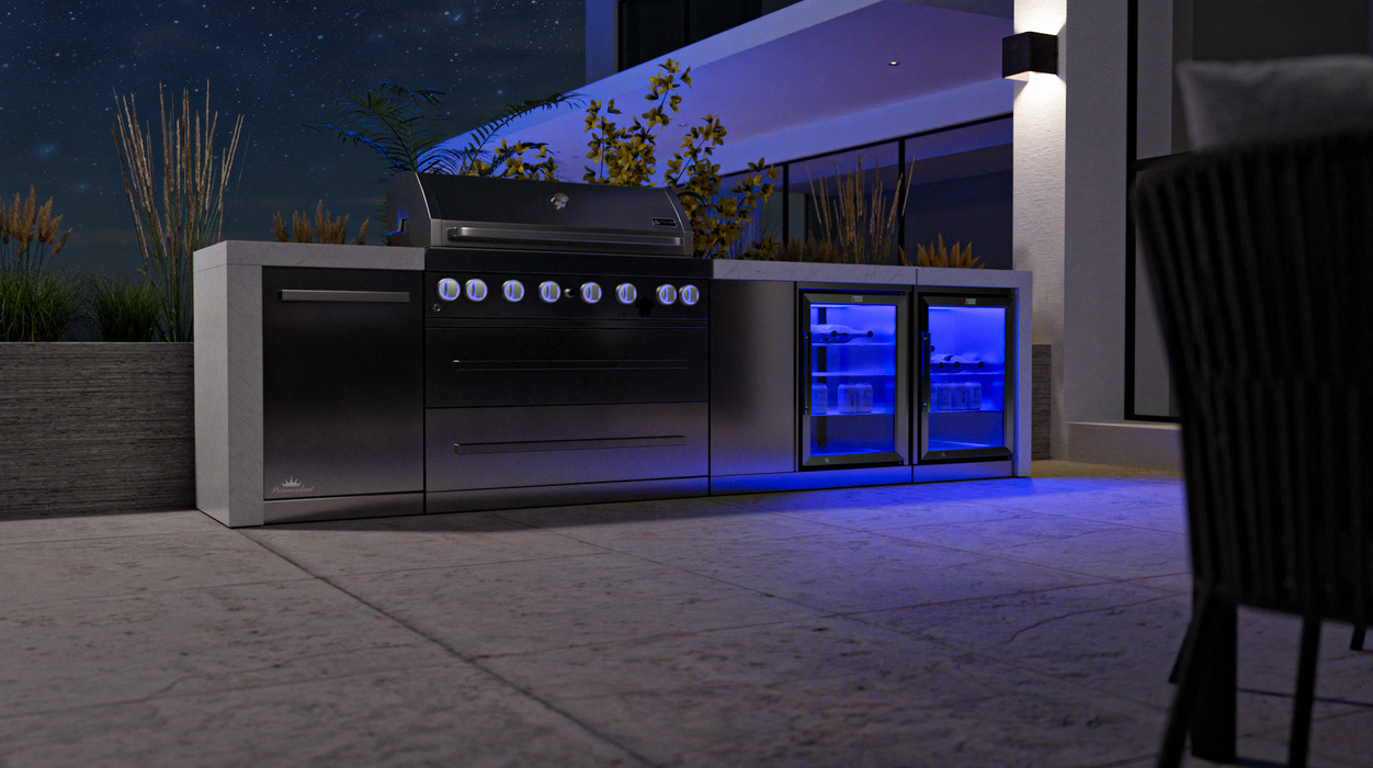 Mont Alpi Outdoor kitchen 6-burner Deluxe Island with a Beverage Center And Fridge Cabinet + Cover - 3.4M